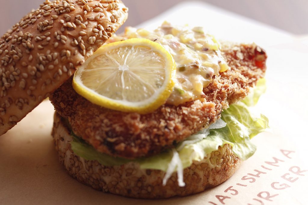 あわじ島 淡路島サクラマスバーガー