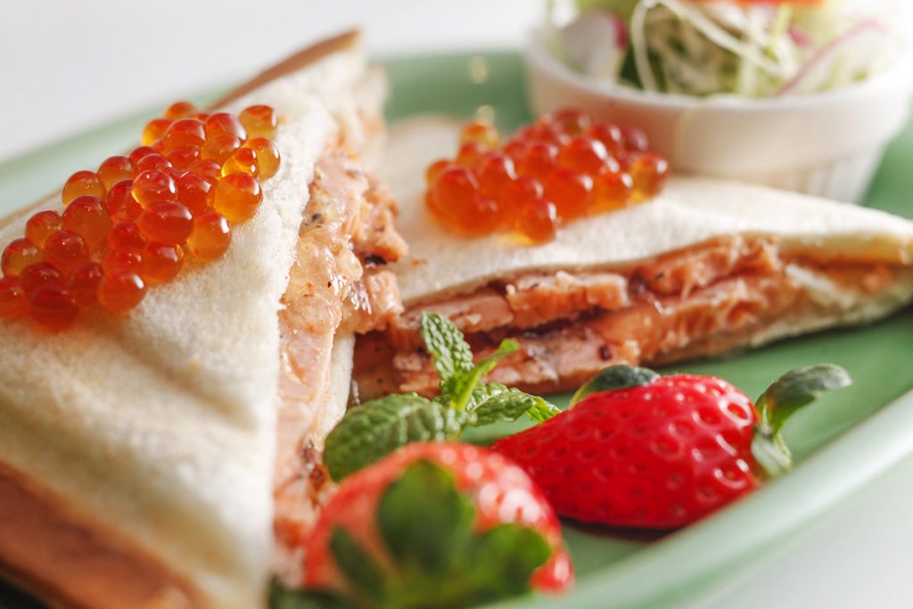 春を彩る花見ホットサンド