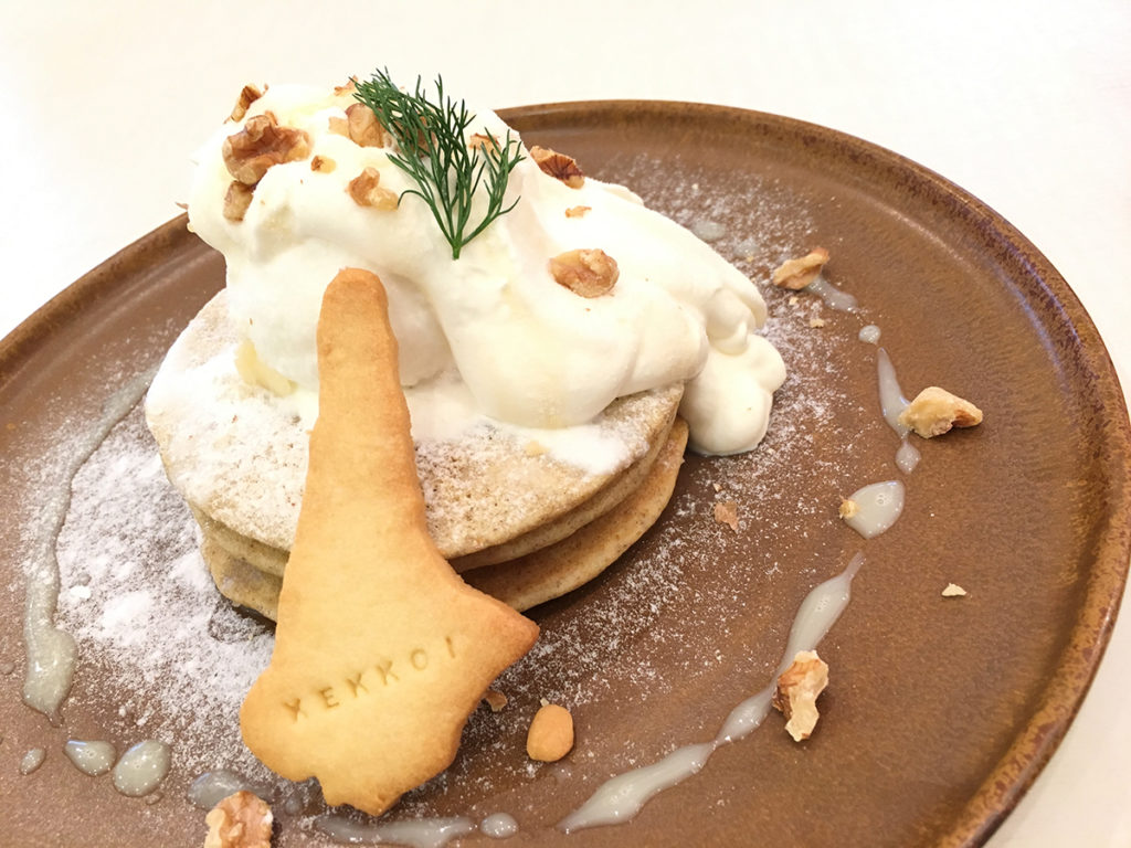 「島のプレミアムパンケーキ」ドリンクセット(1200円)