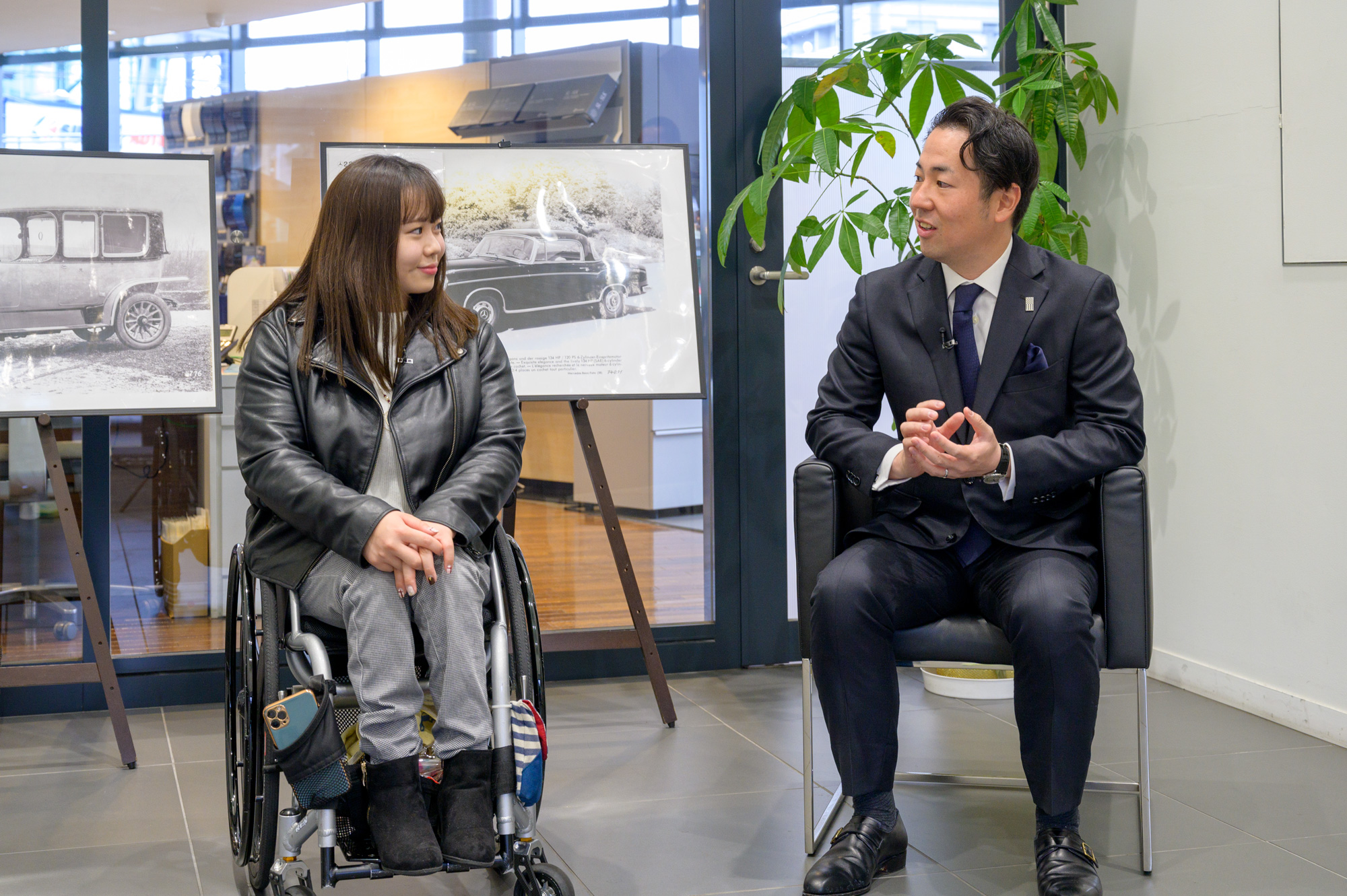 車いすバスケットボール柳本あまね選手とマツシマホールディングス松島一晃