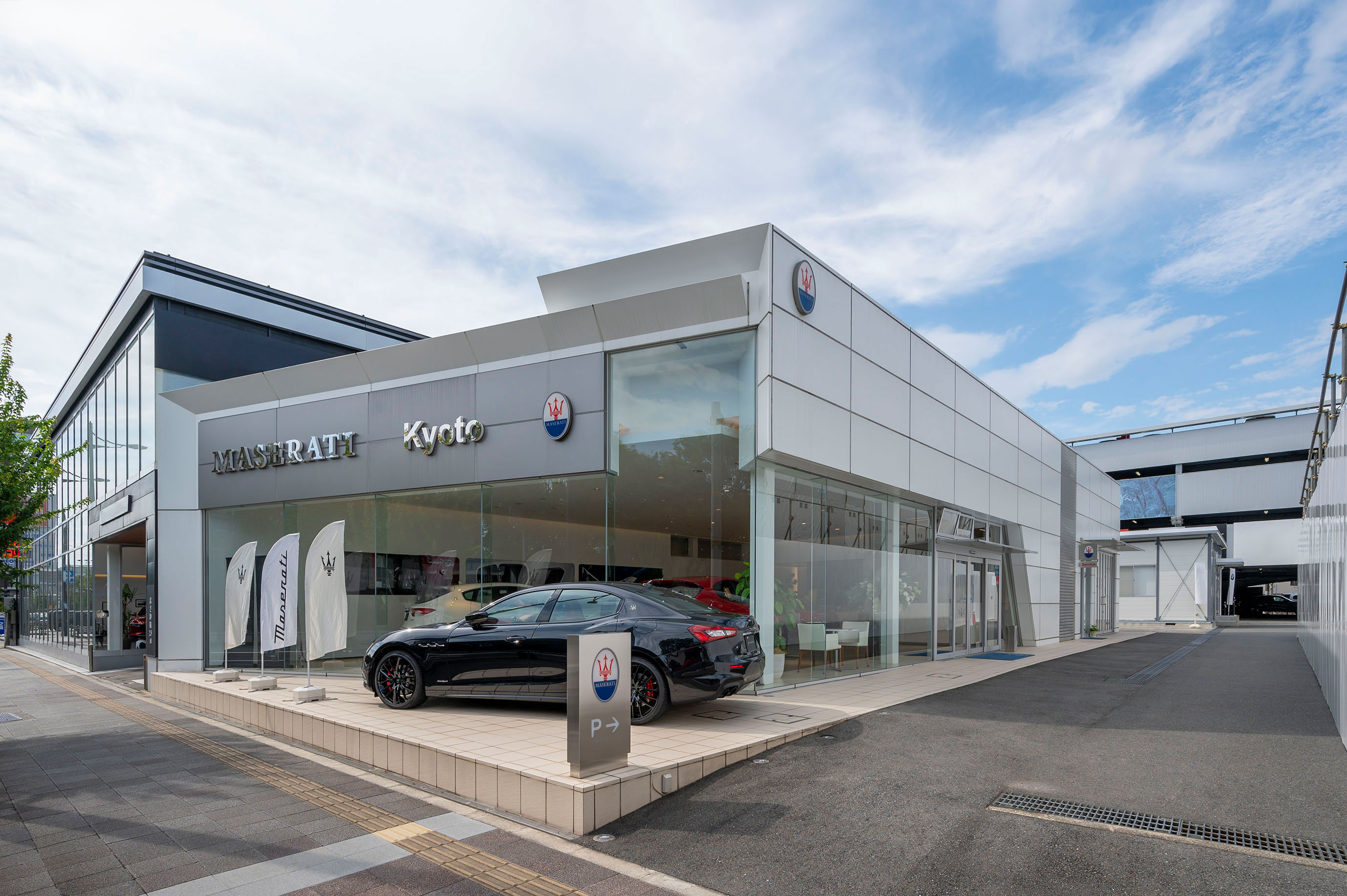 マセラティ京都