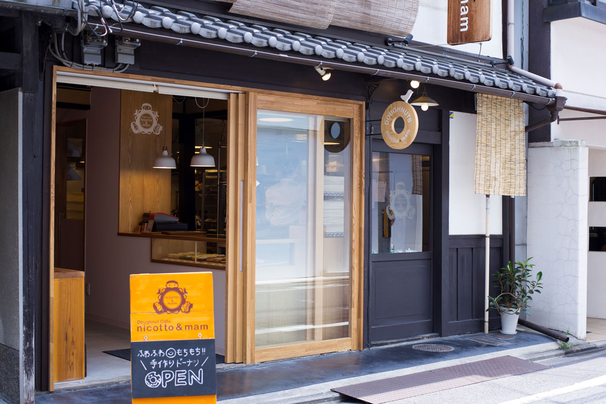 nicotto&mam（ニコット&マム）烏丸御池店